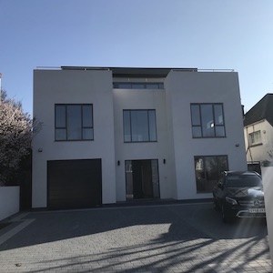 Single new build house in Hove